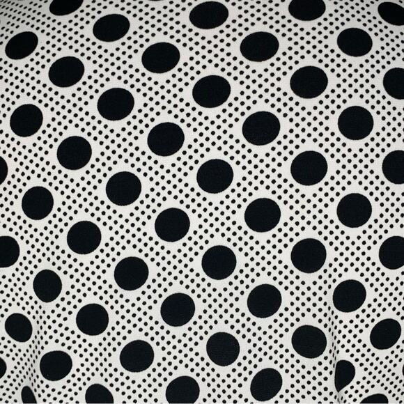 Maurices Blouse White with Black Polka Dot Pullover 3/4 Sleeve V-Neck Si… - Picture 7 of 9